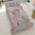 روتختی دخترانه صورتی با طرح دختر عروسکی در باد