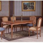 ناهار خوری سلطنتی کوئین ابزاری