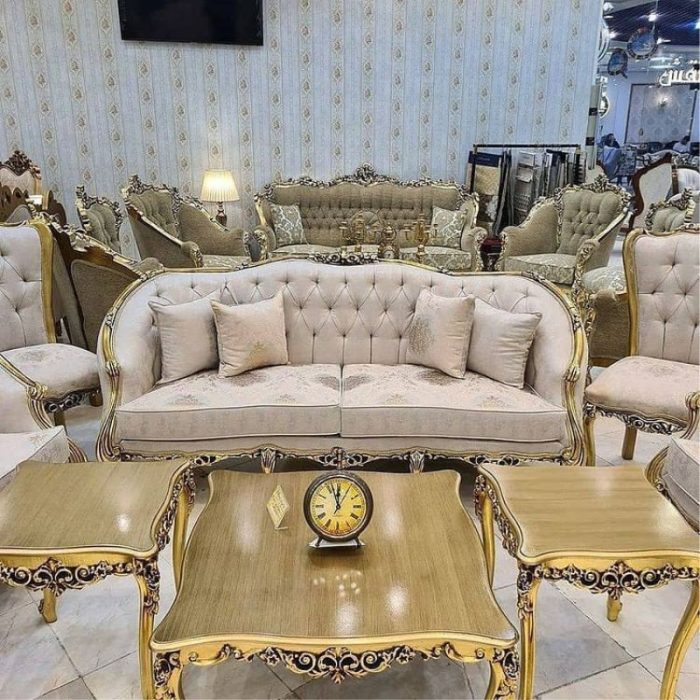 مبل سلطنتی زمرد رنگ فیلی کلاف طلایی