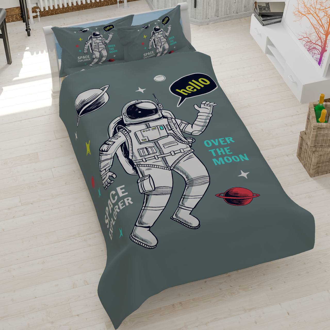 astronaut-space-exploration-bedding روتختی طرح فضانورد و اکتشاف در فضا، سرویس خواب طوسی پسرانه طرح کهکشان، روتختی کتان میکرو مدل Space Explorer.