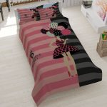 روتختی طرح ویکتوریا سکرت، سرویس خواب دخترانه مدل Victoria’s Secret، روتختی فانتزی صورتی مشکی دخترانه، روتختی کتان میکرو طرح فشن.
