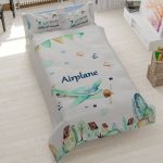 روتختی طرح هواپیما در شهر، سرویس خواب پسرانه فانتزی طرح هواپیما آبرنگی، روتختی کتان میکرو مدل Airplane City.
